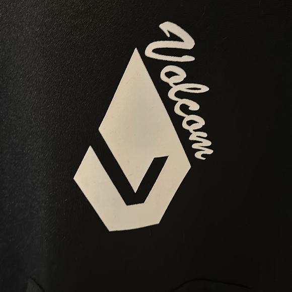 Volcom Women’s Yerba Hoodie - Picture 2 of 4